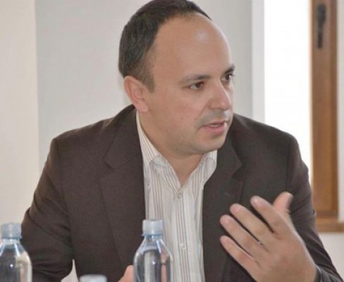 Tinerii democrat-liberali pleacă la 